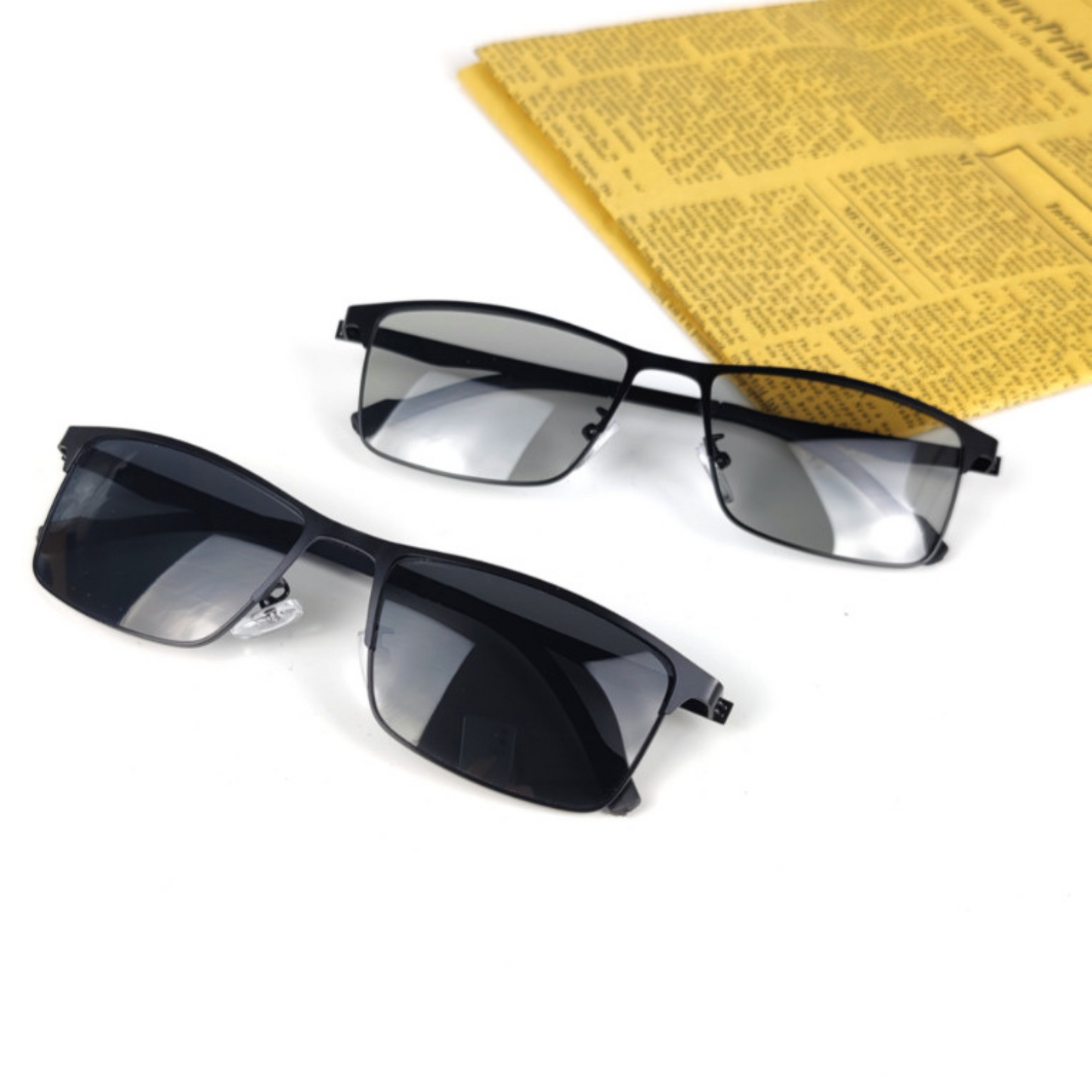 UV400 Photochromic Polarized Sunglasses Versatile Eyewear for Any Lights 902 Sun